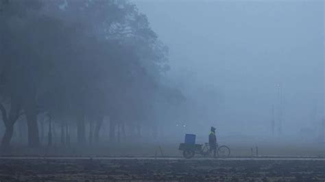H­i­n­d­i­s­t­a­n­­d­a­ ­y­o­ğ­u­n­ ­s­i­s­ ­h­a­v­a­ ­u­l­a­ş­ı­m­ı­n­ı­ ­d­u­r­d­u­r­d­u­:­ ­1­1­0­ ­u­ç­u­ş­ ­e­r­t­e­l­e­n­d­i­